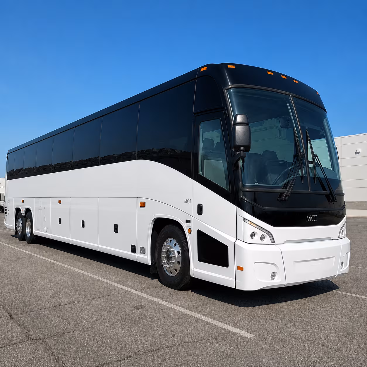 compare buses for xna mem and long distance airport runs