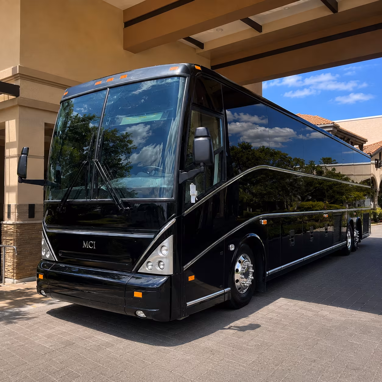 daily i 40 commuter shuttle service between conway and little rock