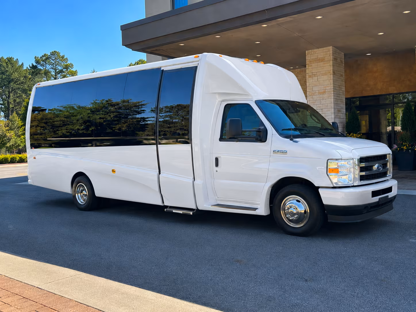 little rock bus rentals