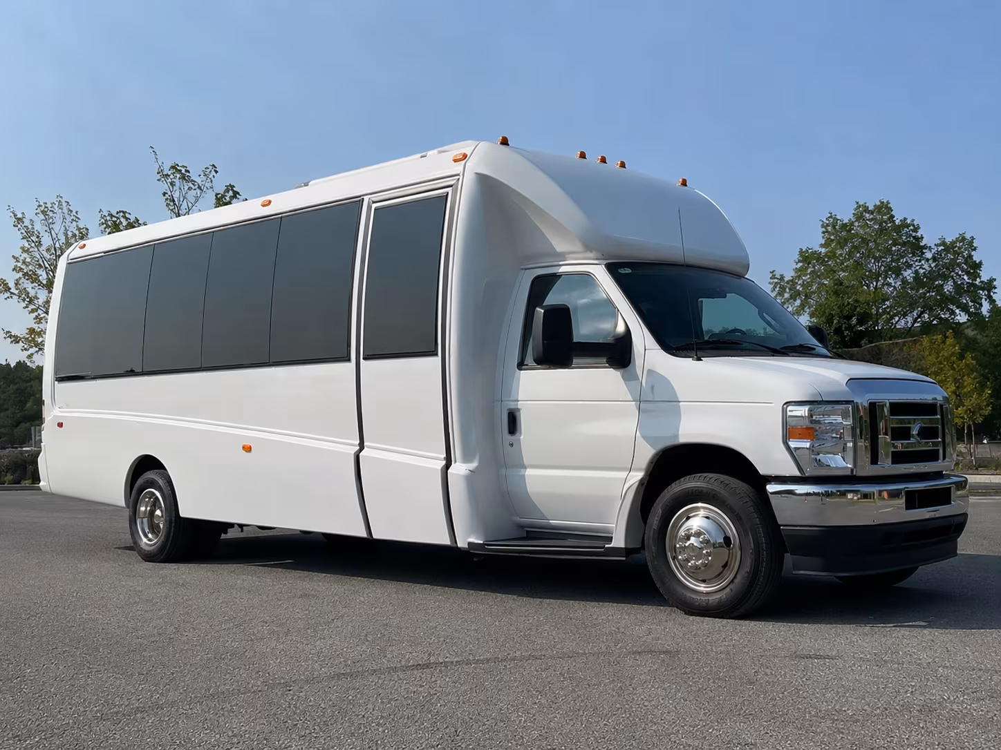 memphis bus rentals