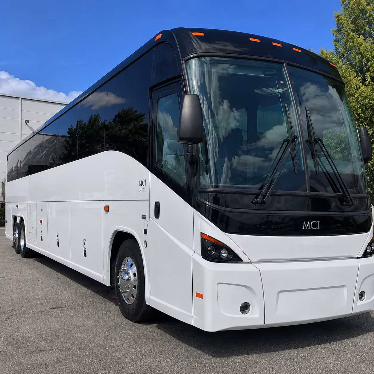 with conwaycharterbuscompany com fall harvest season wine tours are easy to plan